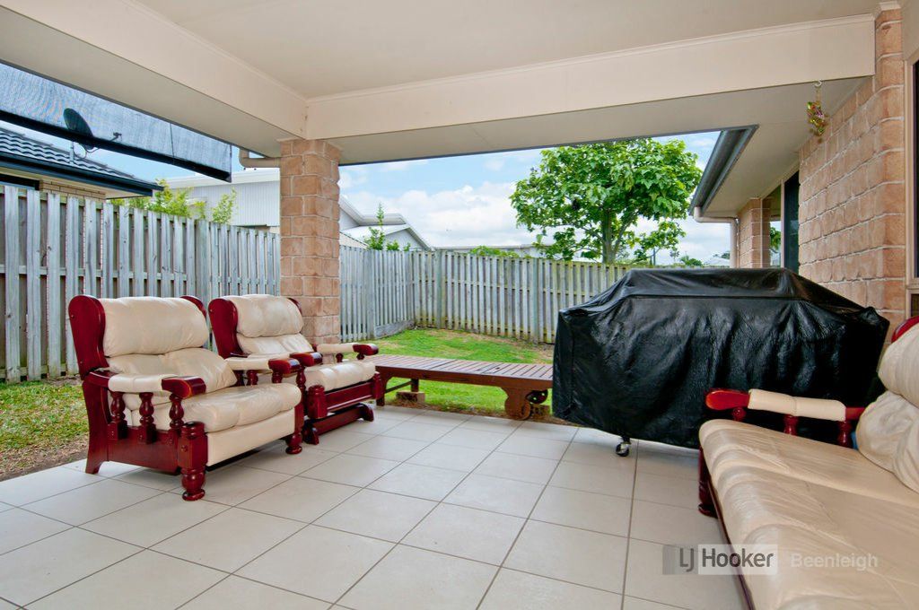 15 Sueinnes Street, Eagleby QLD 4207, Image 2