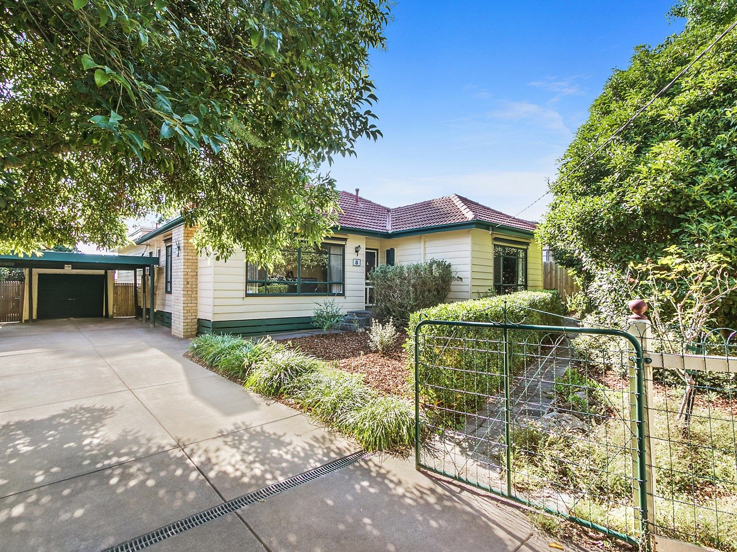 8 Lionel Crescent, Croydon VIC 3136, Image 0