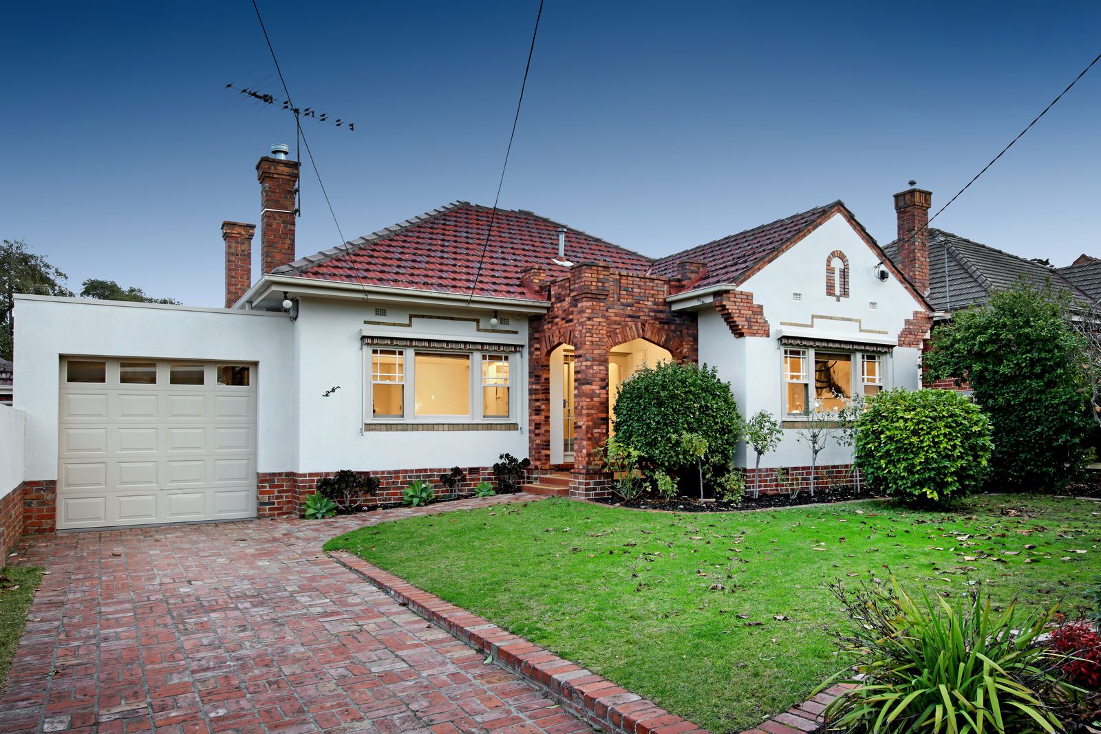 26 Beauville Avenue, Murrumbeena VIC 3163, Image 0