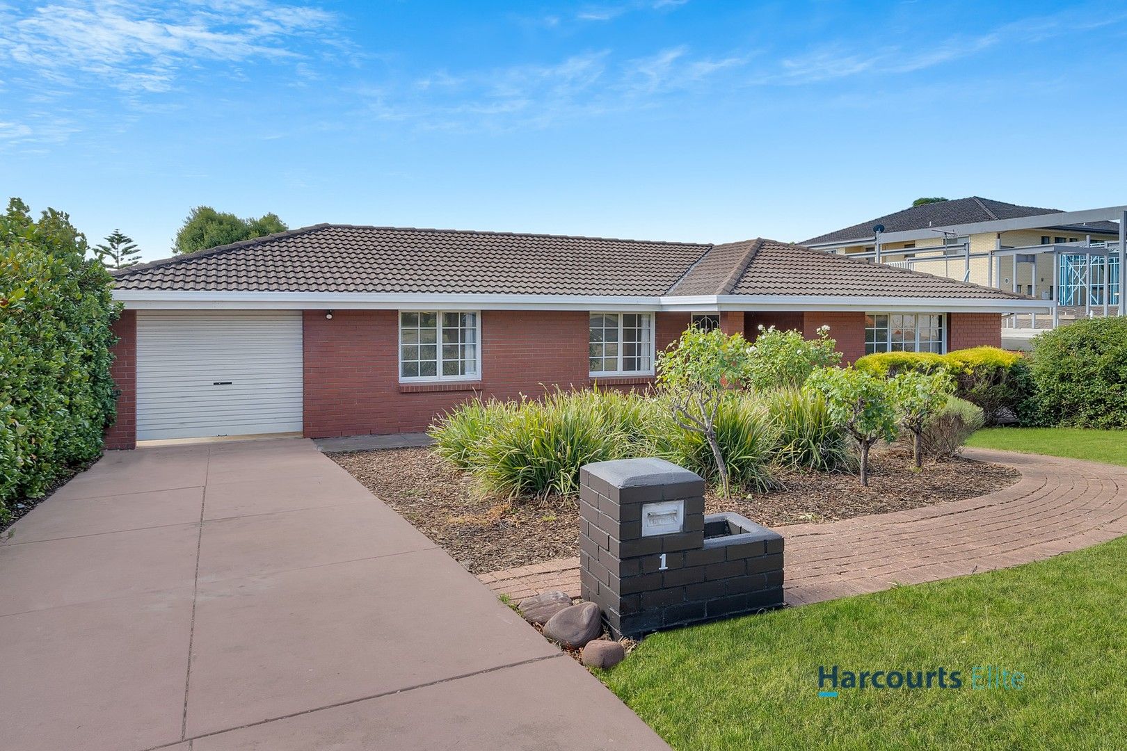 1 Cortlyne Road, Rostrevor SA 5073, Image 0