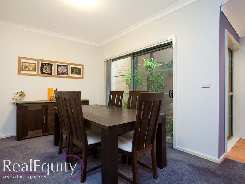 1/20 Continua Court, Wattle Grove NSW 2173, Image 2