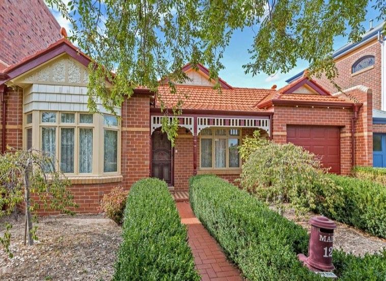 12 Rifle Range Drive, Williamstown Property History & Address