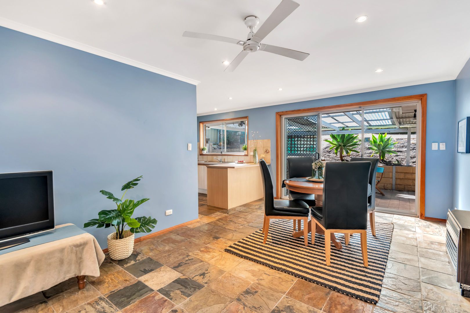 1/3 Craig Court, O'Halloran Hill SA 5158, Image 2