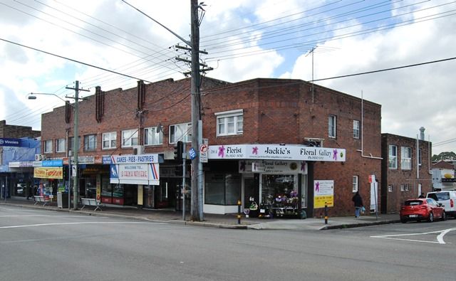 1 bedrooms House in 2/296 Kingsgrove Road KINGSGROVE NSW, 2208