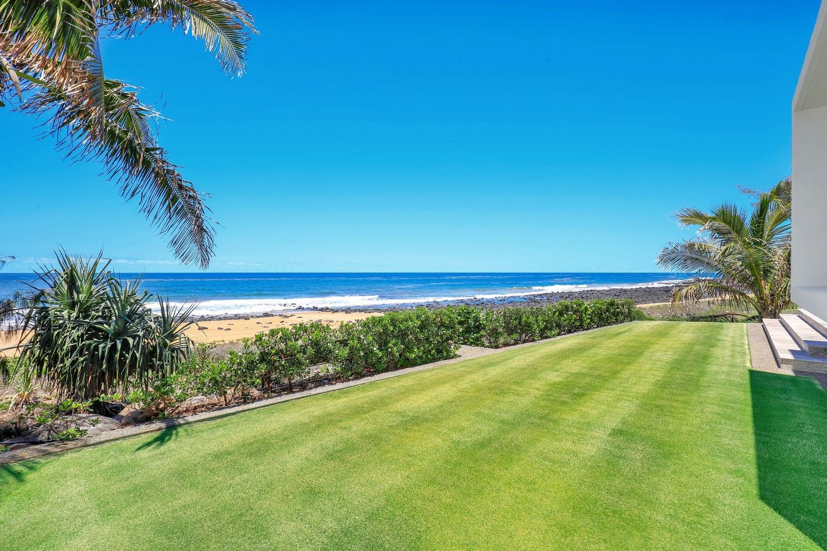 3 bedrooms House in 59 Woongarra Scenic Drive BARGARA QLD, 4670