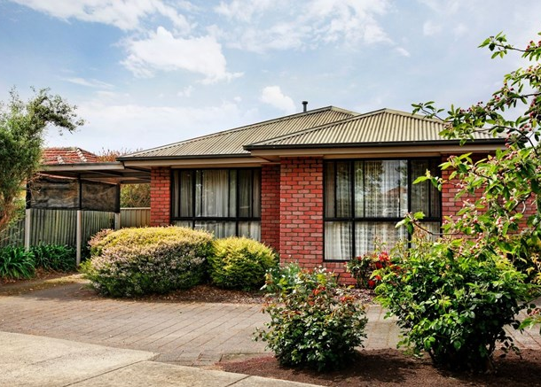 1/5 Bourke Street, Kyneton VIC 3444