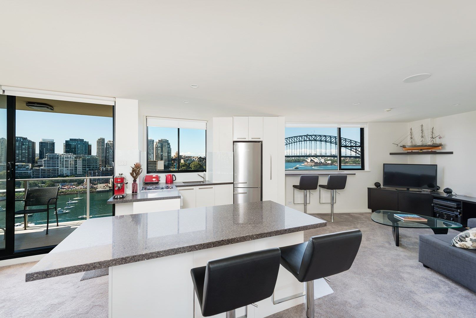 91/21 East Crescent Street, McMahons Point NSW 2060, Image 1