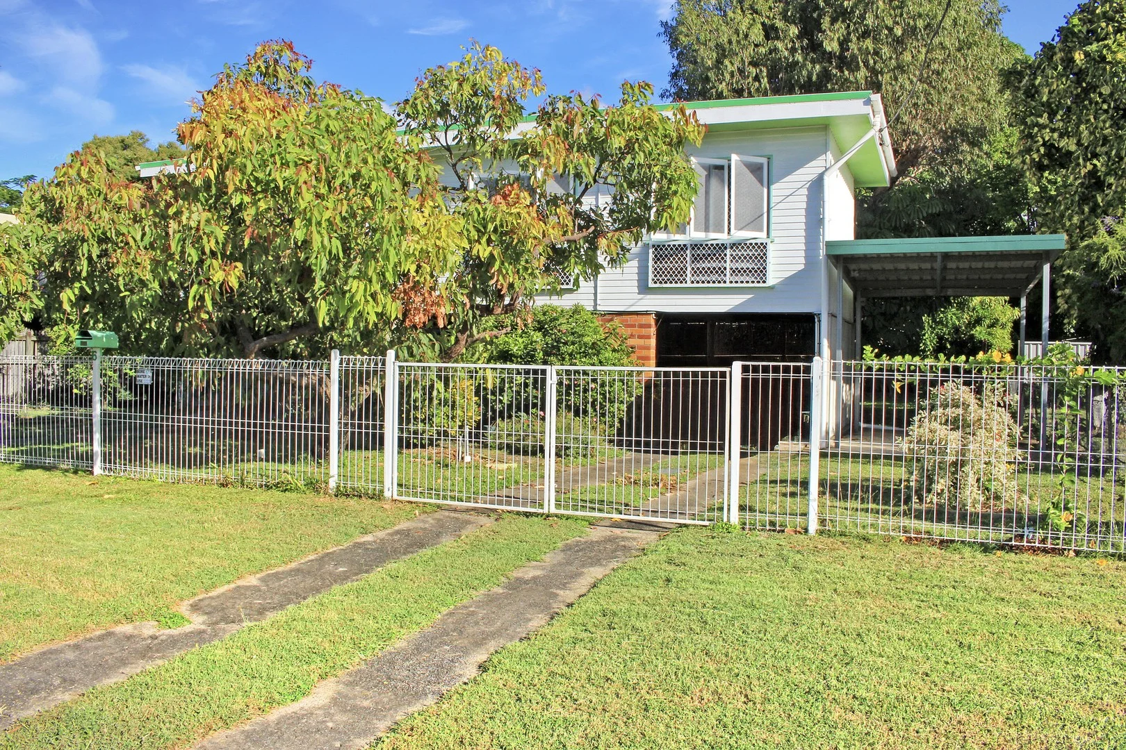 6 Arunta Street, Cranbrook QLD 4814