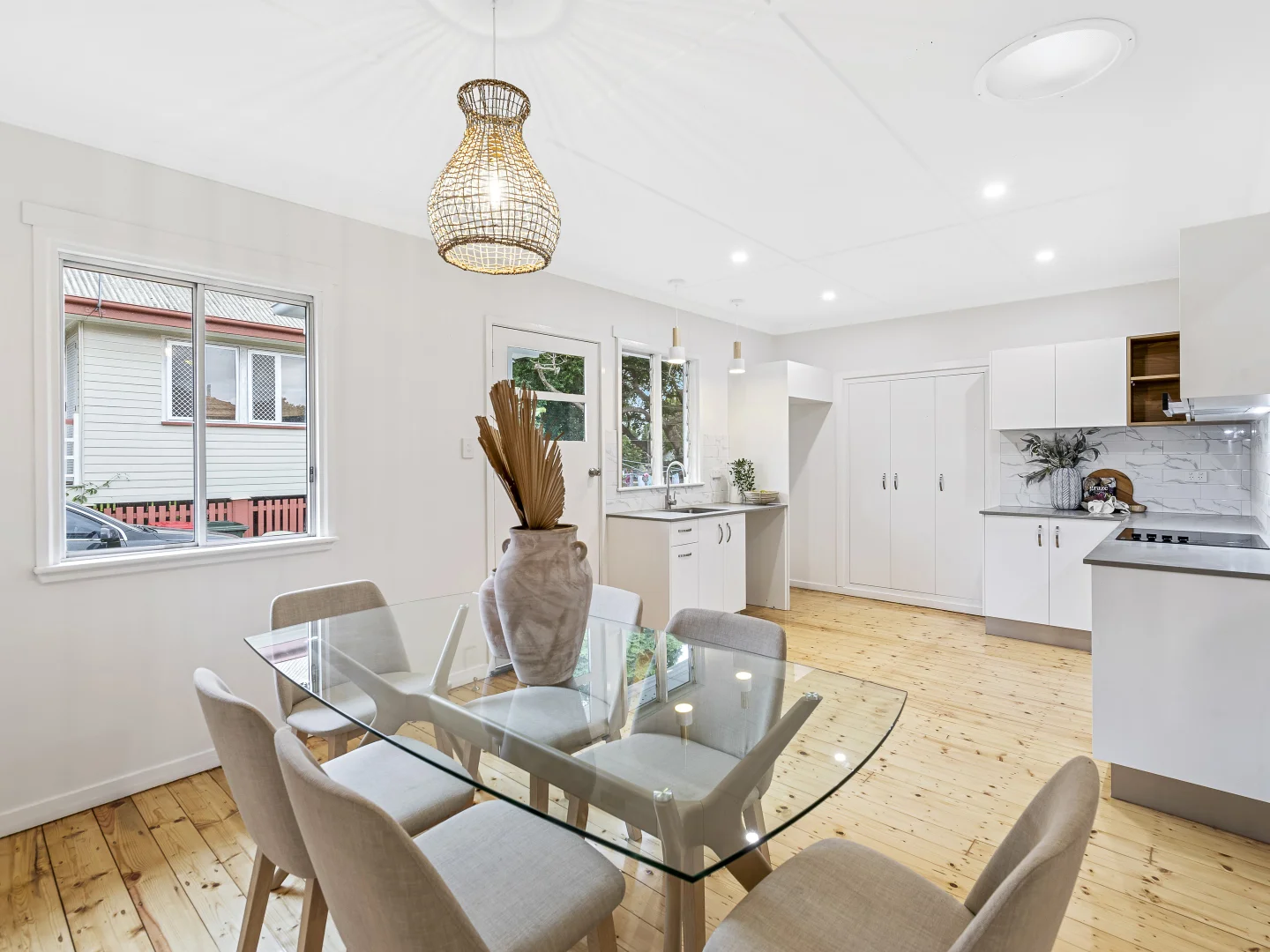 Additional image 3 of 49 Canterbury Street, Mount Gravatt East QLD 4122