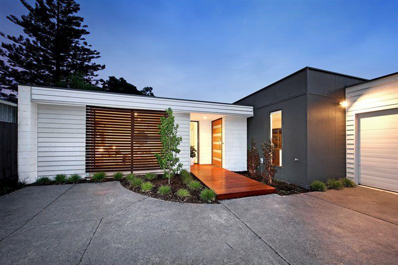 2 bedrooms Townhouse in 8a Short Street HAMPTON EAST VIC, 3188