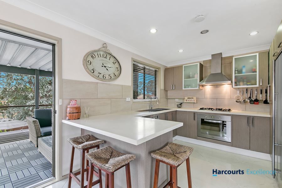 19 Roberts Place, Mcgraths Hill NSW 2756, Image 2