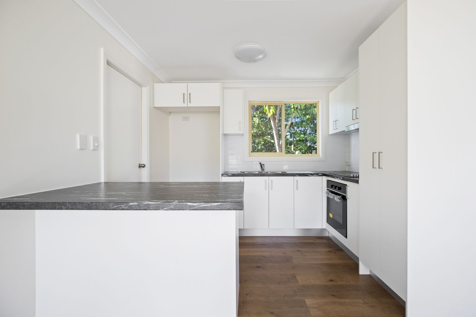 2 bedrooms House in 39a Gorokan Dr LAKE HAVEN NSW, 2263