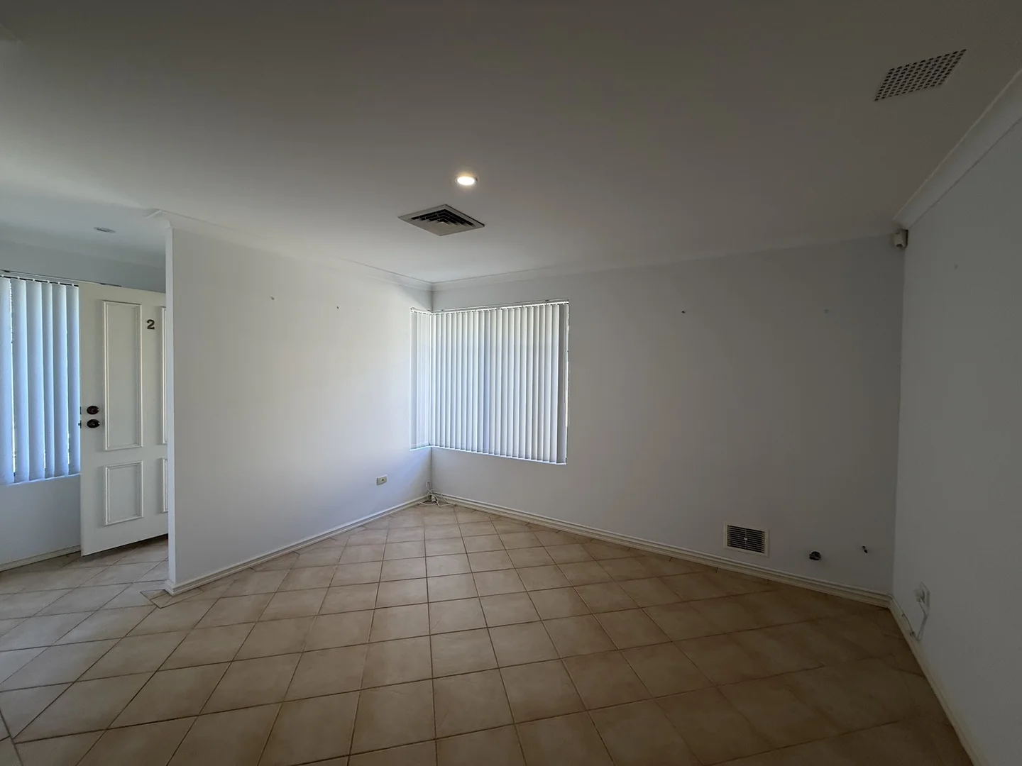 Additional image 17 of 2/280 Drake Street, Morley WA 6062