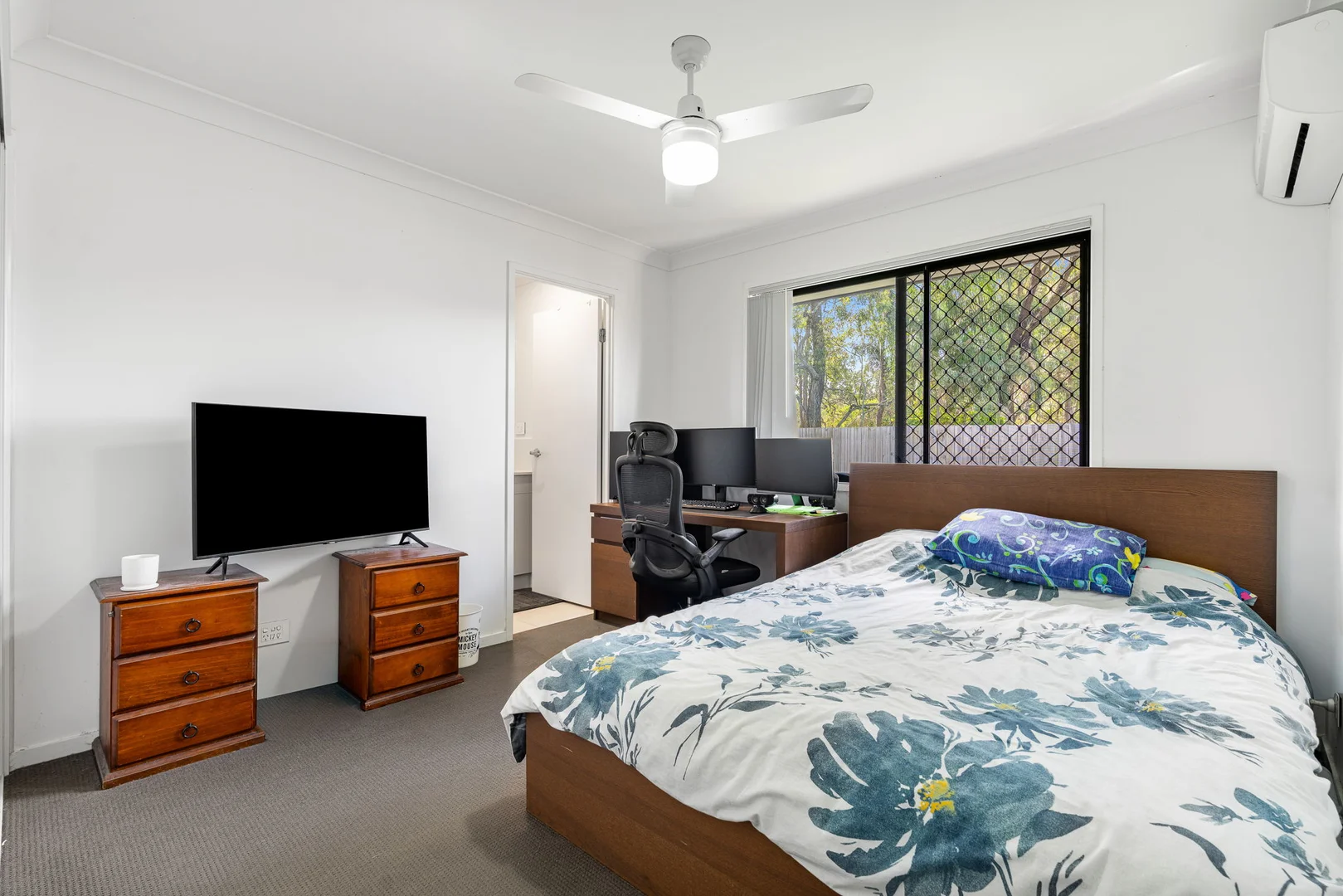 Additional image 6 of 1/55 Fedrick Street, Boronia Heights QLD 4124