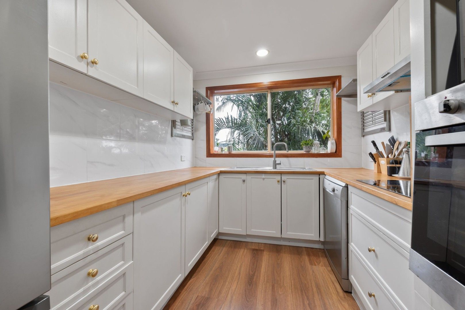 4 bedrooms Townhouse in 10/27 Swann Road TARINGA QLD, 4068