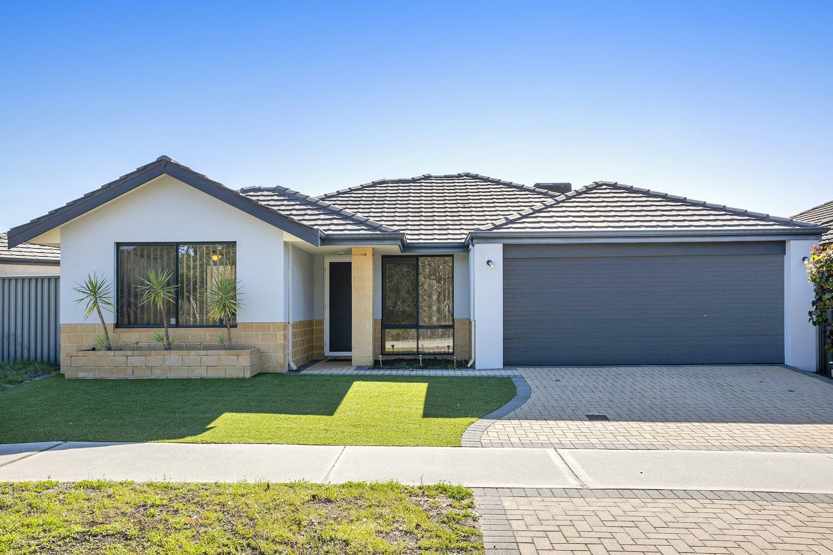 3 bedrooms House in 67 Bellazario Promenade AVELEY WA, 6069