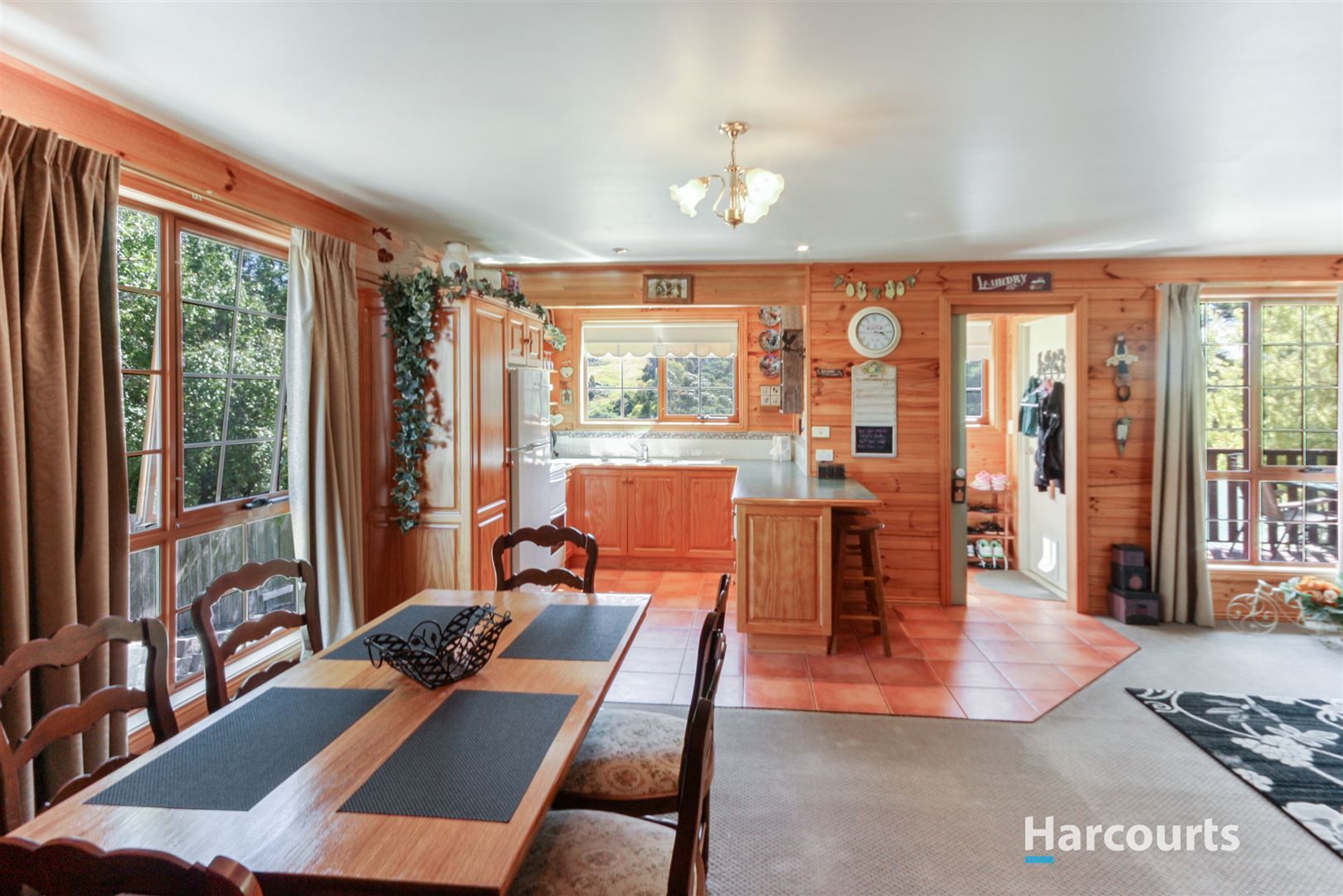 43 Erythos Grove, St Helens TAS 7216, Image 2