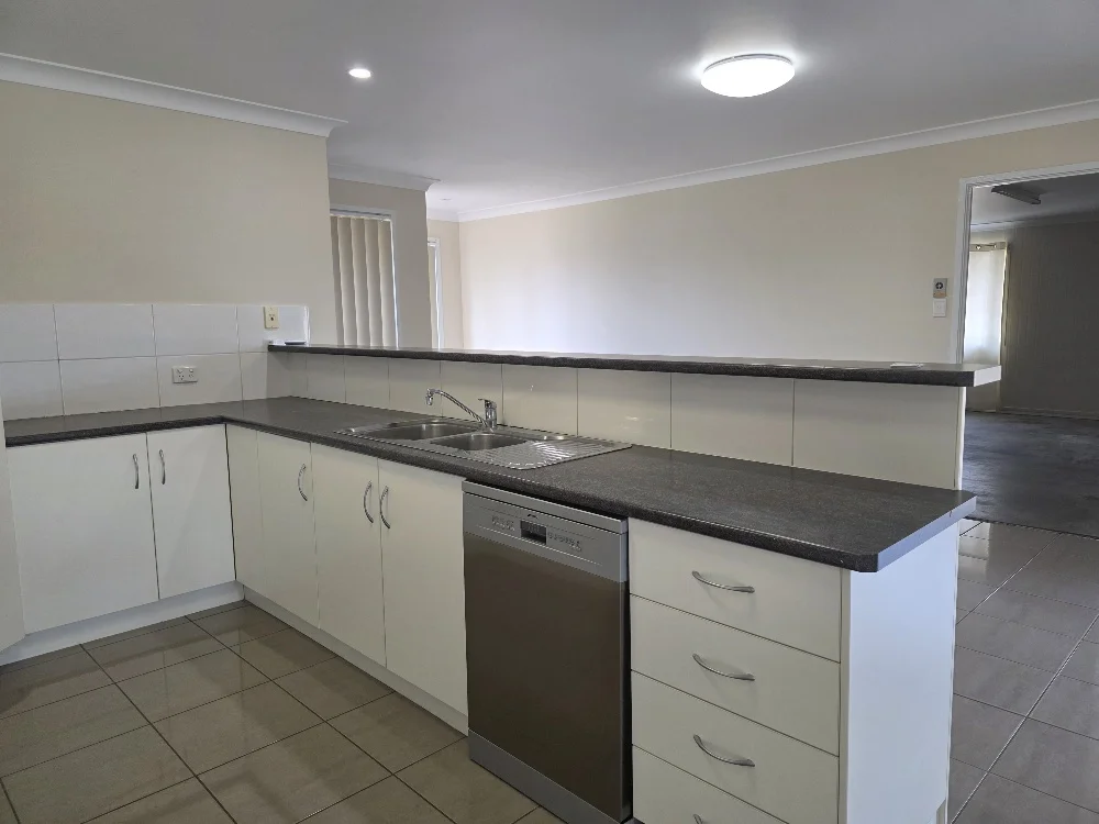 Additional image 5 of 27 Mary St, Dalby QLD 4405