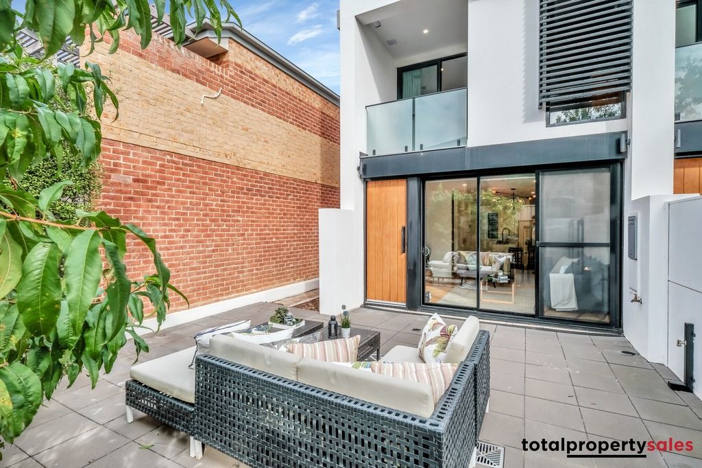 19/70 Henty Street, Braddon ACT 2612, Image 1