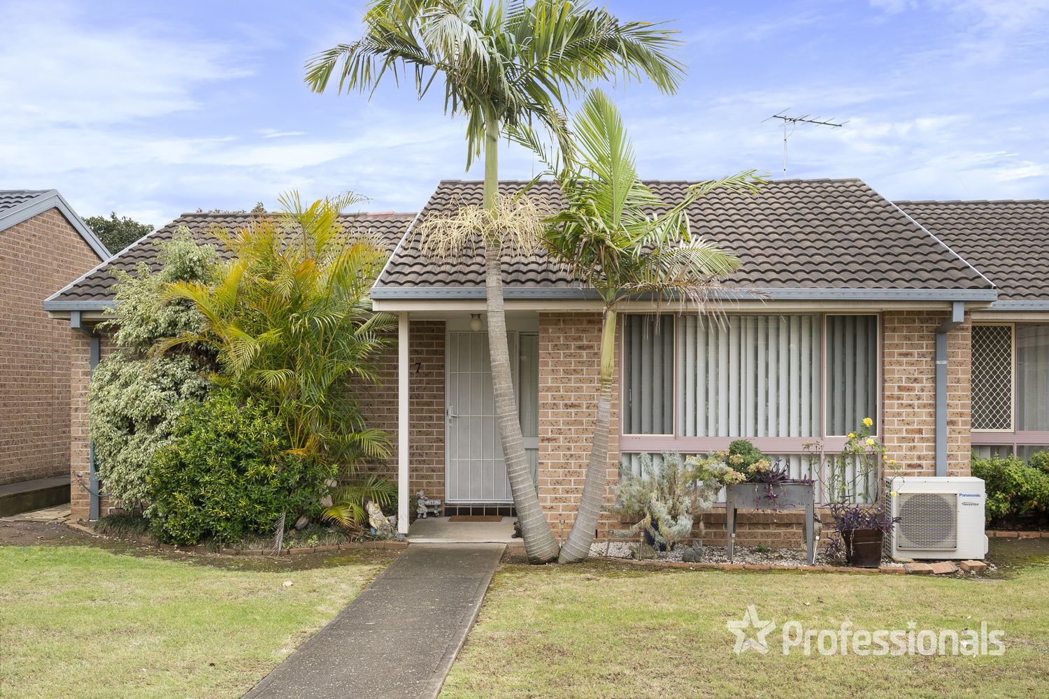 7/62 Myall Road, Casula | Property History & Address Research | Domain