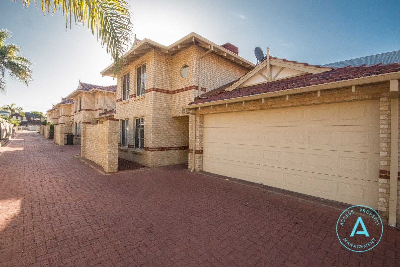 3 bedrooms Townhouse in 5/42 Gwenyfred Road KENSINGTON WA, 6151