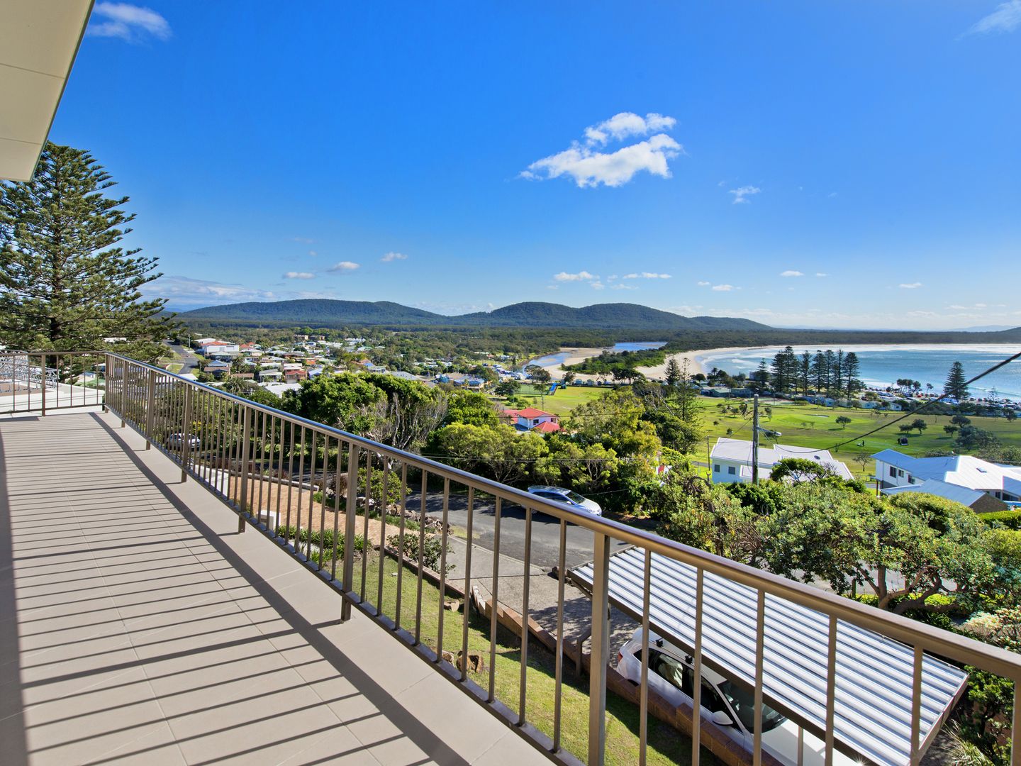 10 Dulconghi Street, Crescent Head NSW 2440, Image 2