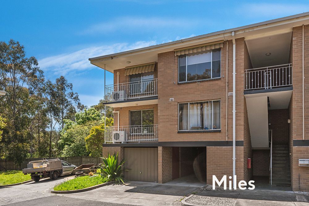 19/227 Nepean Street, Greensborough VIC 3088 House For Rent 350