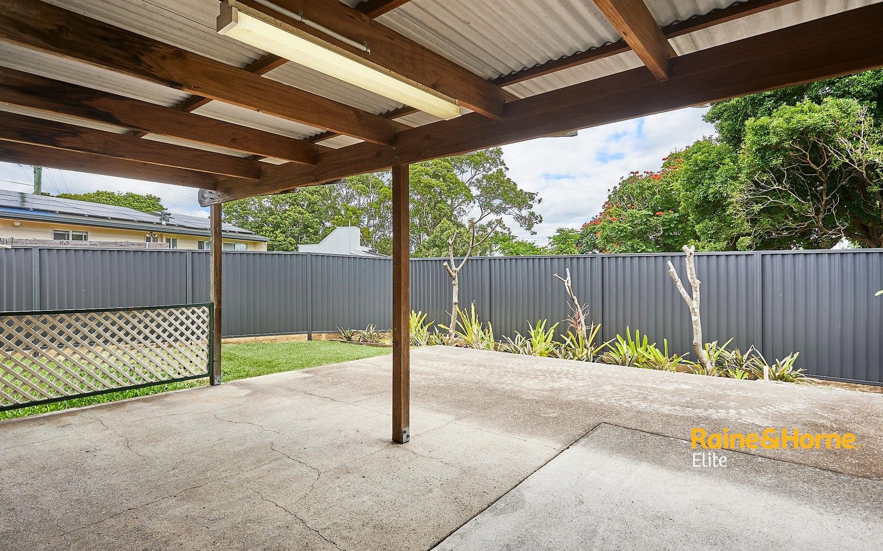 24 McCowan Street, Ashmore QLD 4214 House For Rent 750 Domain