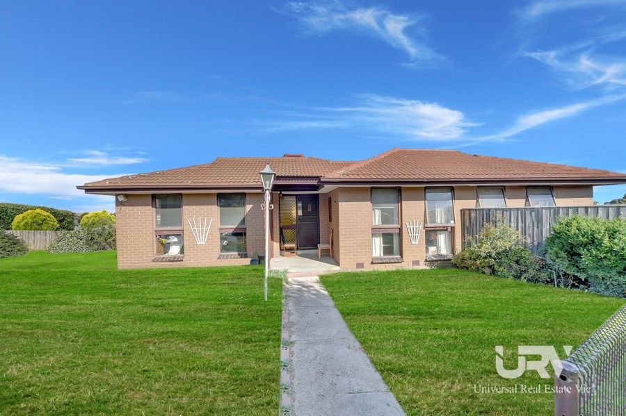 3 bedrooms House in 7 Dianne Avenue CRAIGIEBURN VIC, 3064