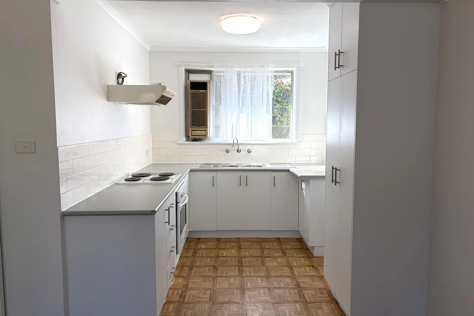 Additional image 3 of 4/510 Butson Avenue, South Albury NSW 2640