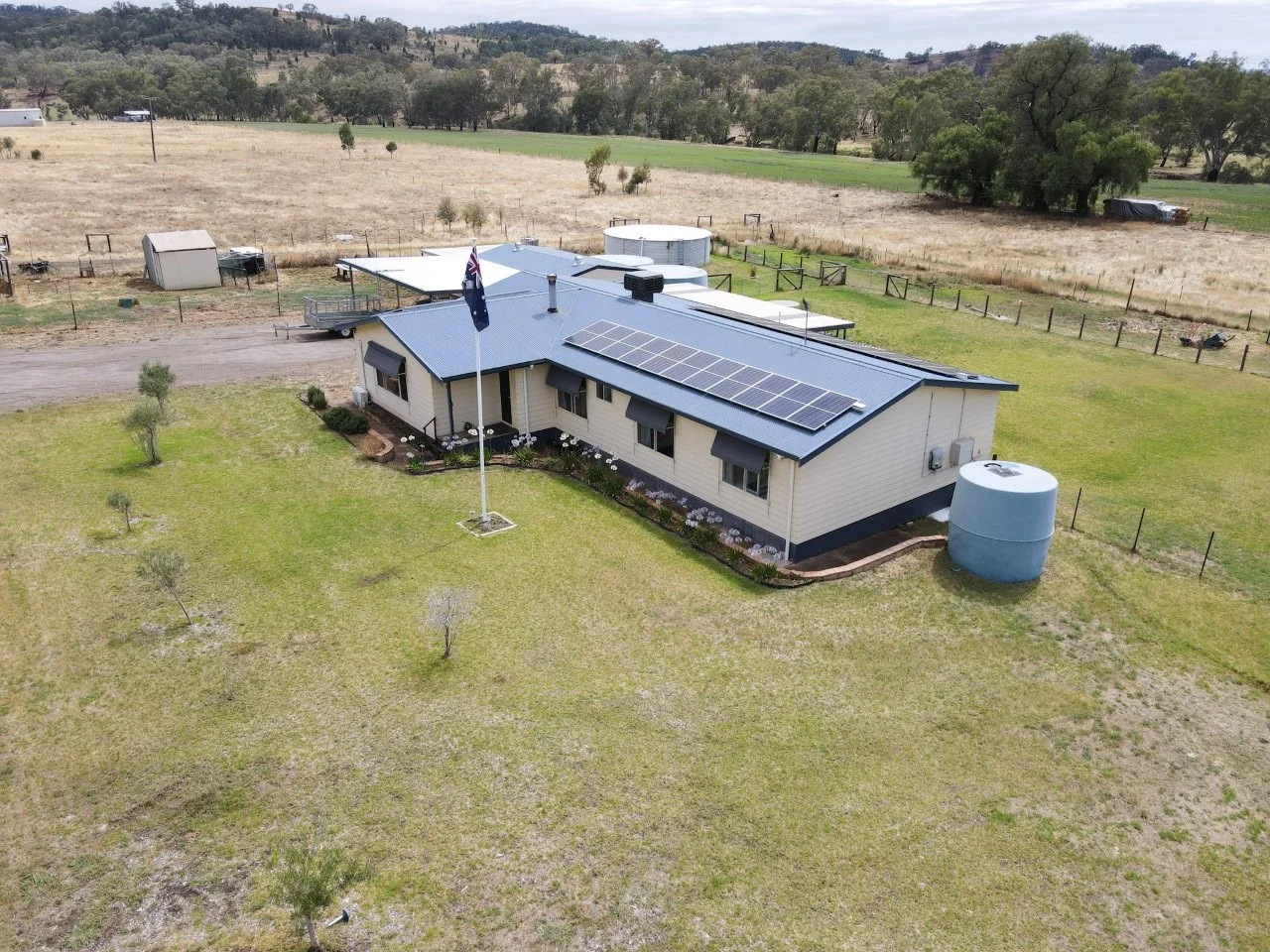 6 Rosamel Lane, Manildra NSW 2865