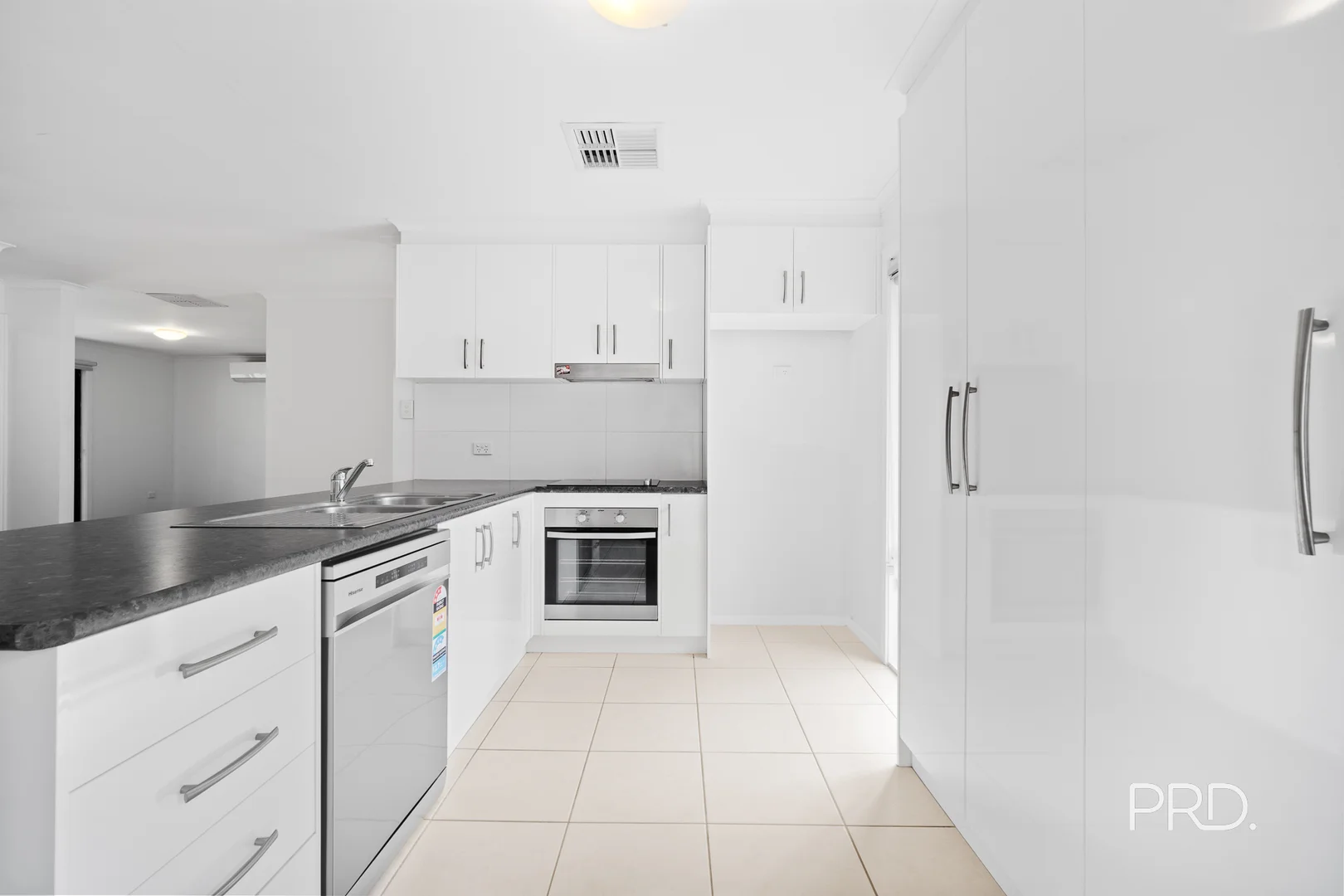 Additional image 5 of 35 Bandera Ave, Glenfield Park NSW 2650