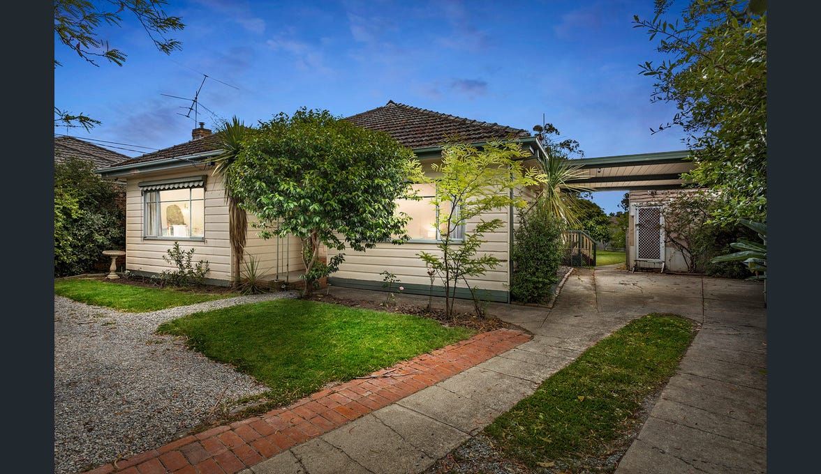 5 bedrooms House in 35 Olympiad Crescent BOX HILL NORTH VIC, 3129