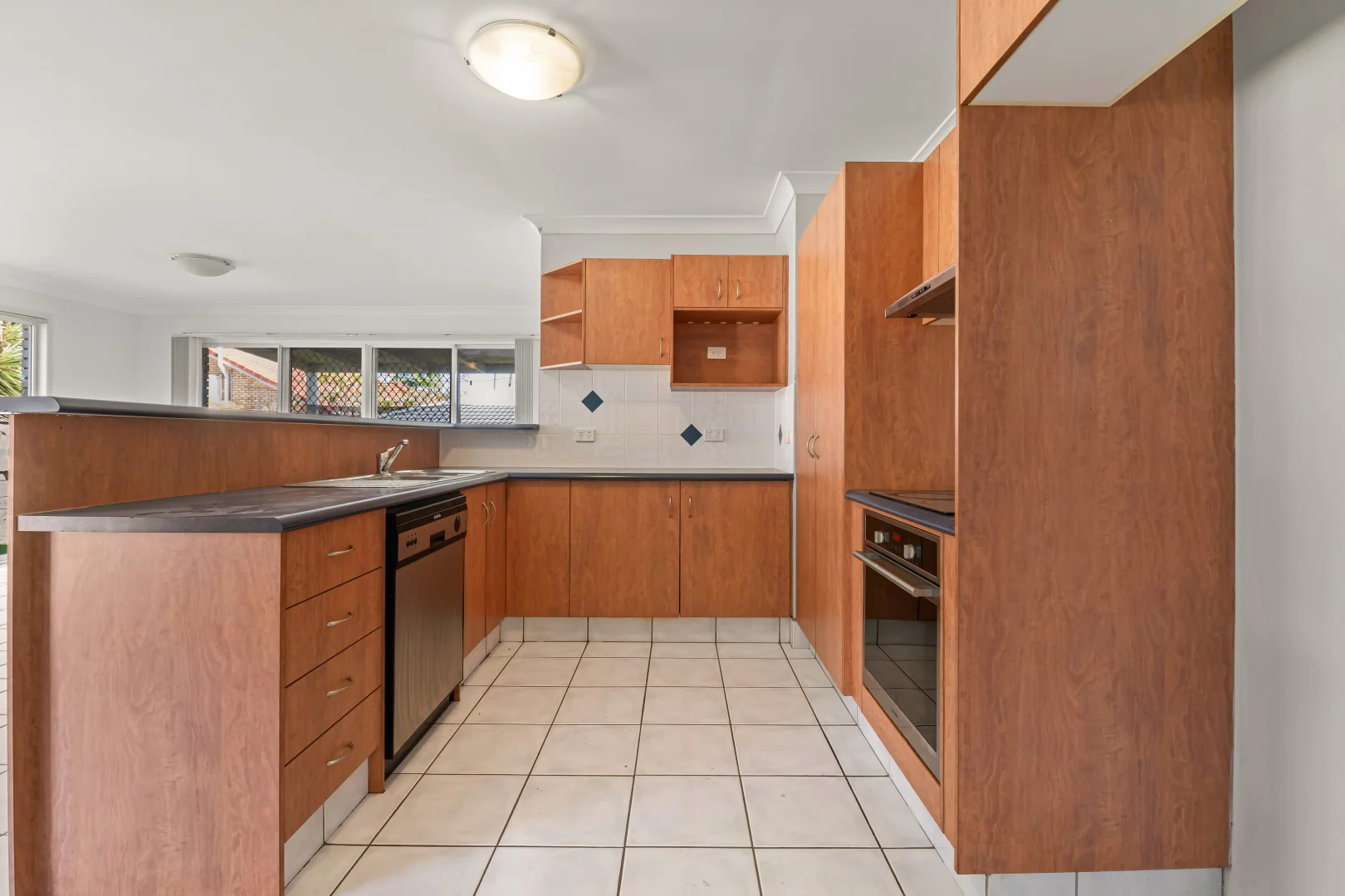 Additional image 2 of 5 Clandon Street, Heritage Park QLD 4118