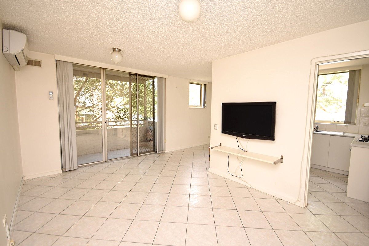 2/51 Union Street, Windsor VIC 3181, Image 2