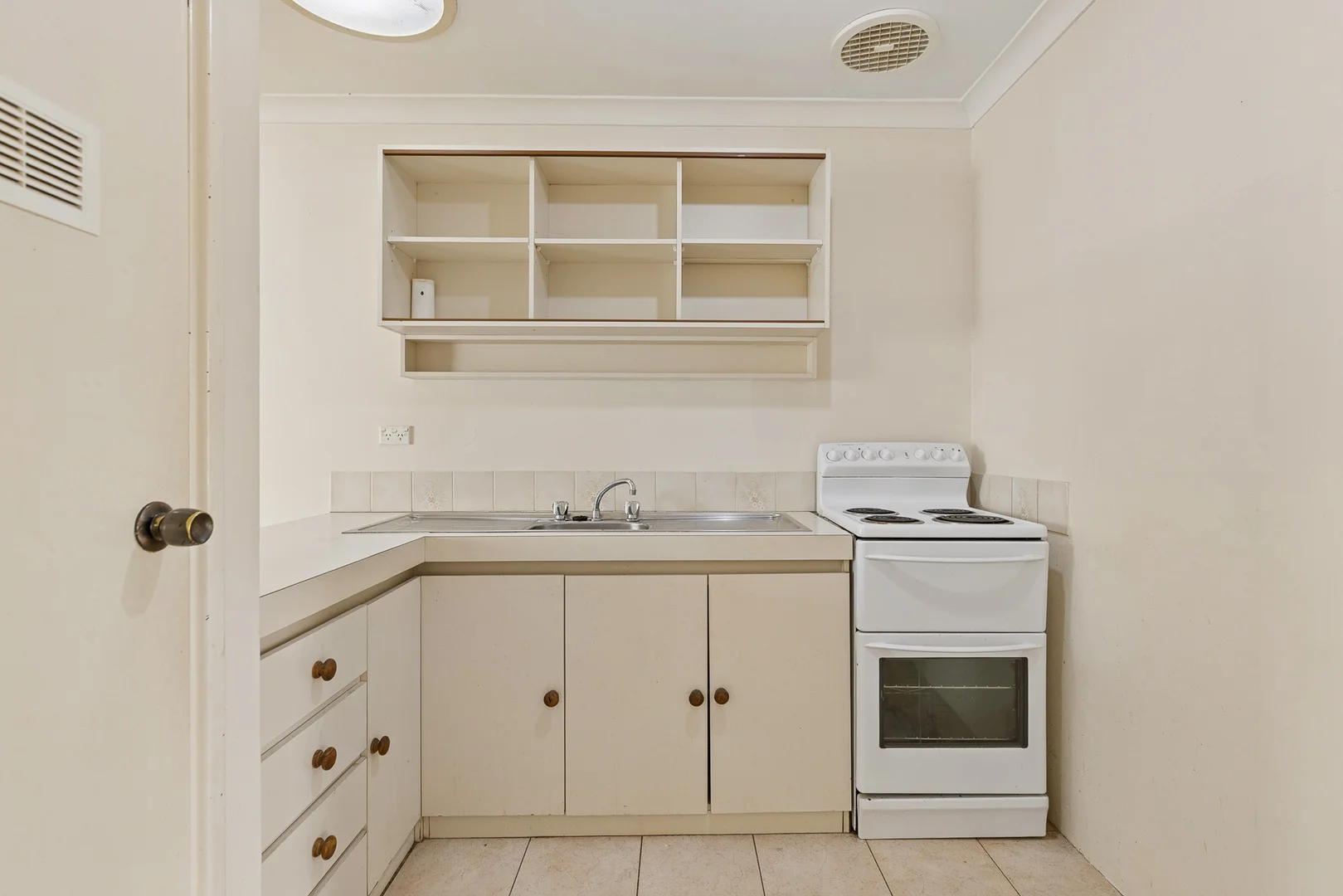 Additional image 11 of 29/96 Simpson Avenue, Rockingham WA 6168