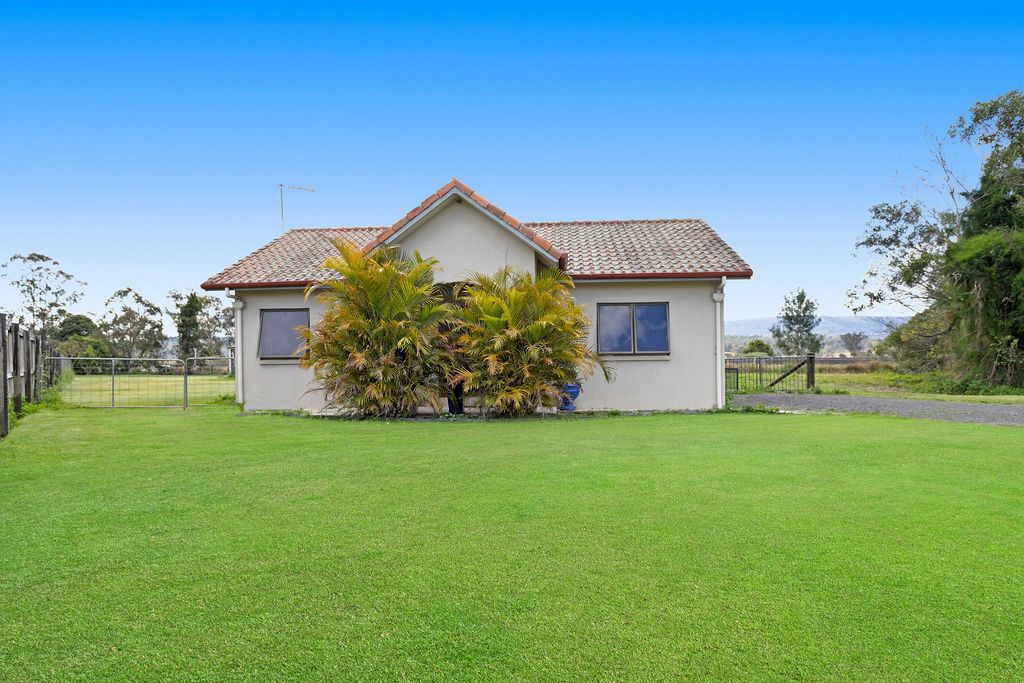 30 Newcastle St, Calvert QLD 4340 Domain