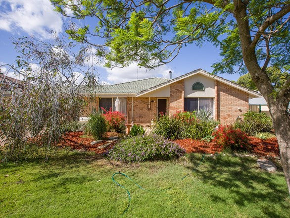 9 Larsson Place, Usher WA 6230