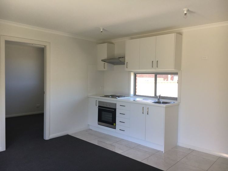 2 bedrooms House in 11A Woylie Place ST HELENS PARK NSW, 2560