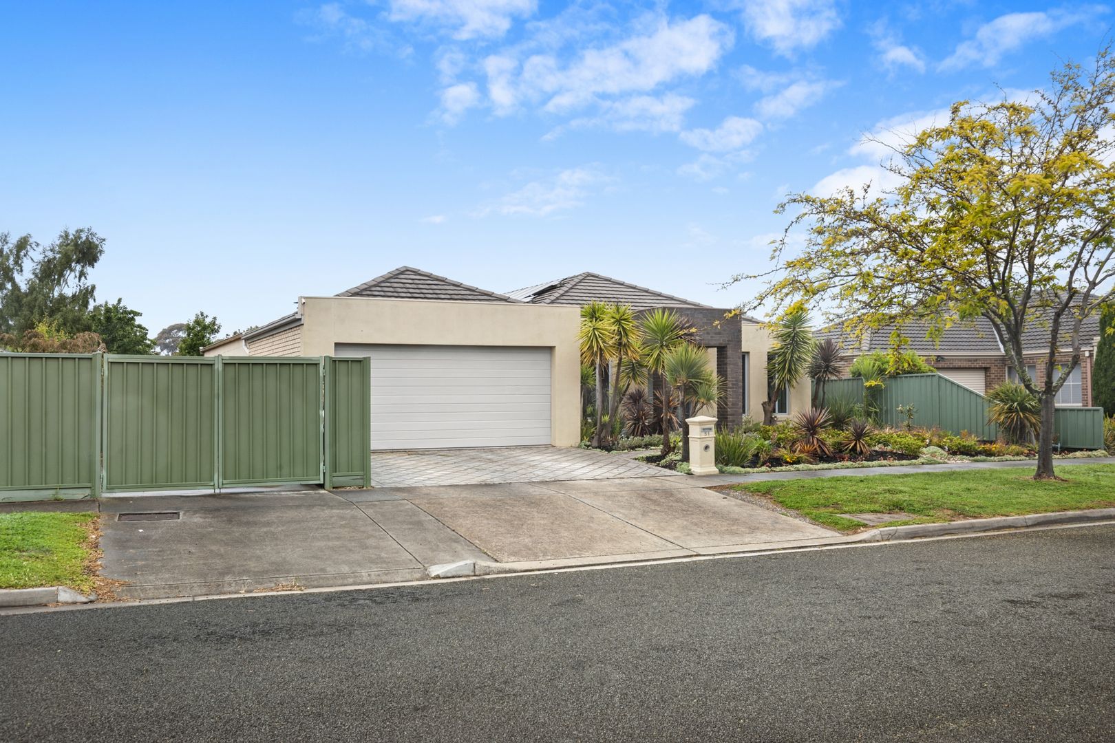 51 Faversham Ave, Lake Gardens VIC 3355 House For Rent Domain