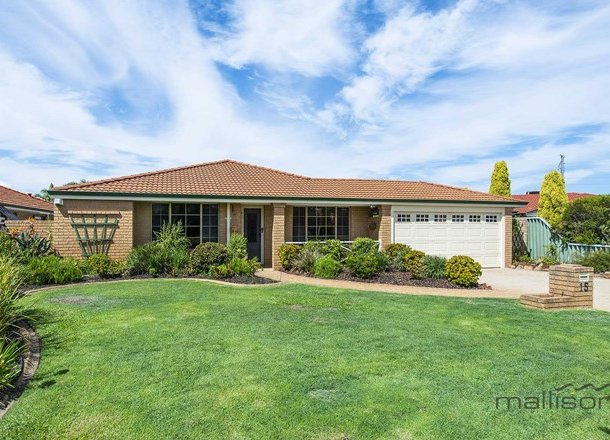 15 Greenlea Rise, Leeming WA 6149