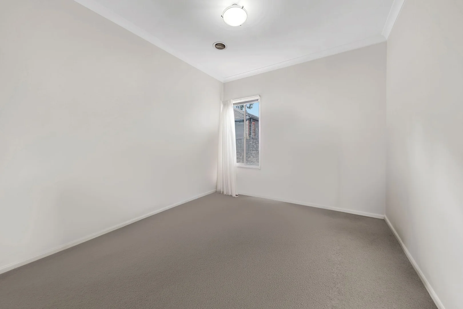 Additional image 7 of 102 Redding Rise, Epping VIC 3076