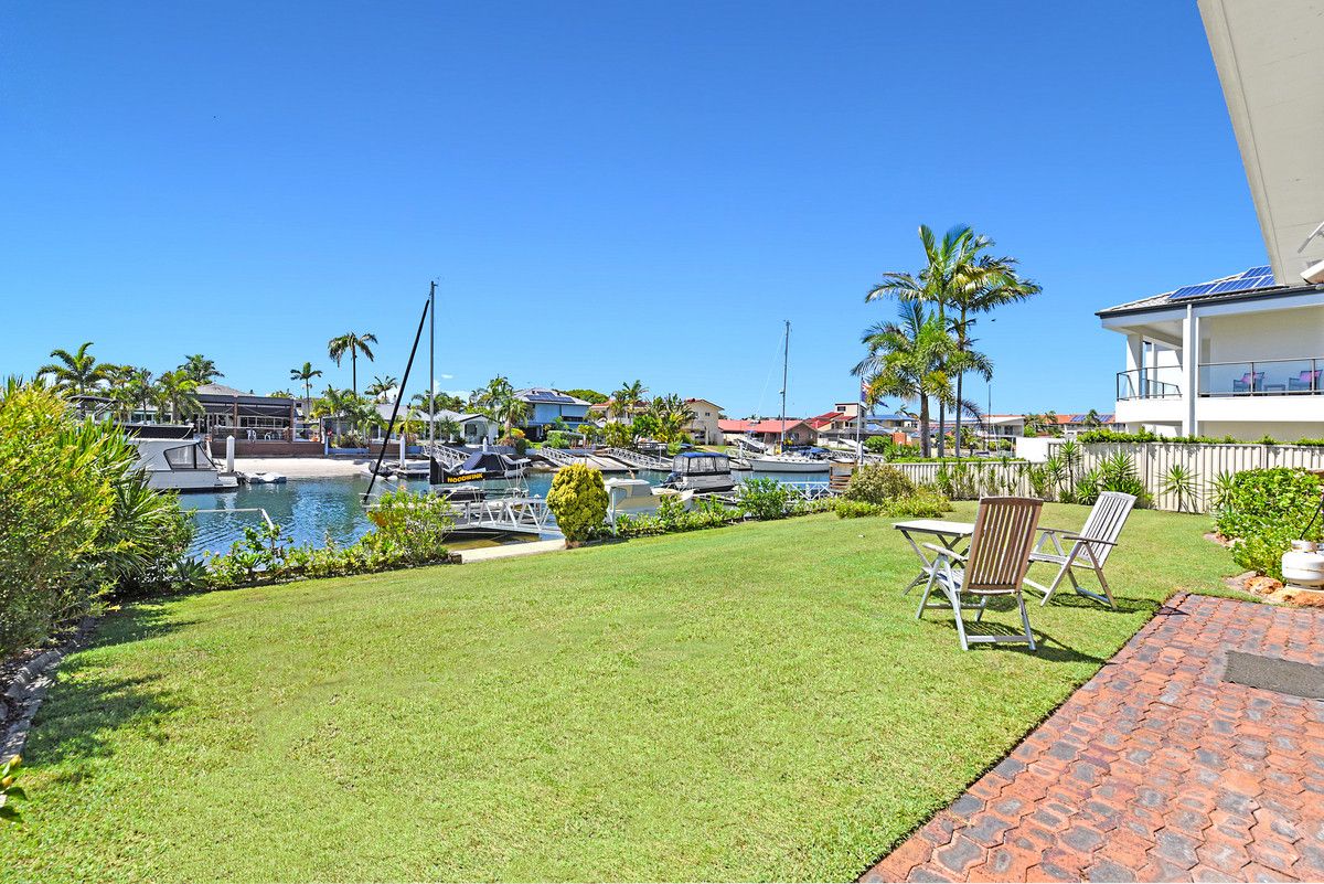 1/109 Bayview Street, Runaway Bay QLD 4216, Image 0