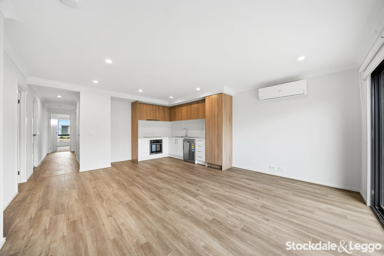 Additional image 4 of 69 Bourn Circuit, Sunbury VIC 3429