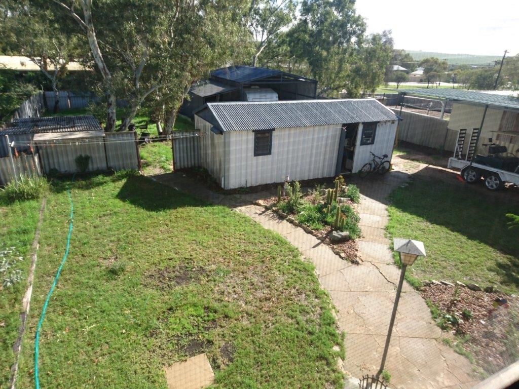 11 Moore Street, Mingenew WA 6522 Domain
