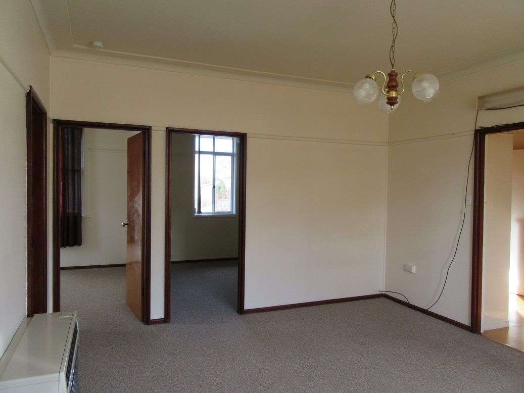 10 Norman Dykes Ave, Cooma NSW 2630, Image 2