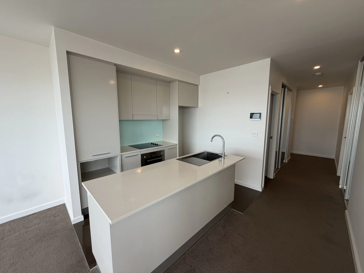 Additional image 2 of 301/571 Pacific Highway, Belmont NSW 2280