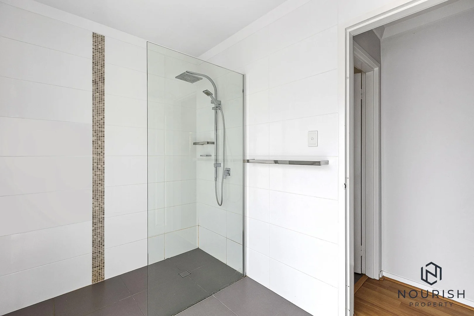 Additional image 15 of 2/21 Copperwaite Road, Kardinya WA 6163