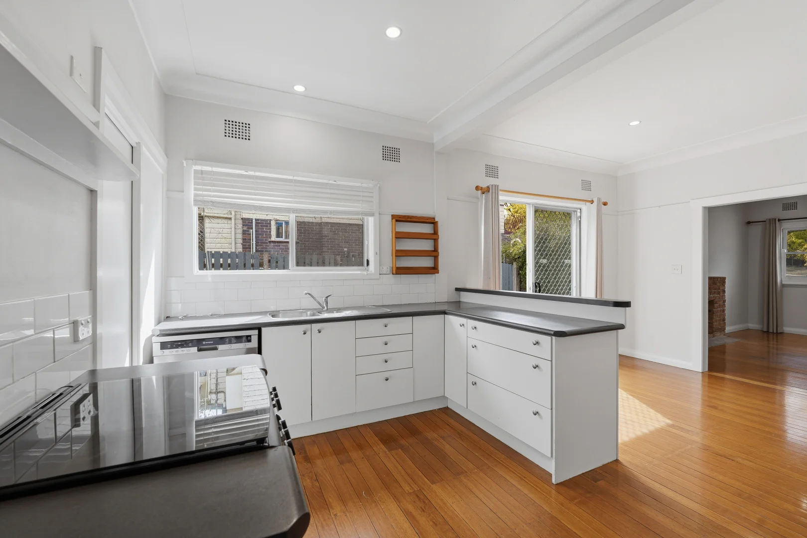 Additional image 2 of 72 Dangar Street, Armidale NSW 2350