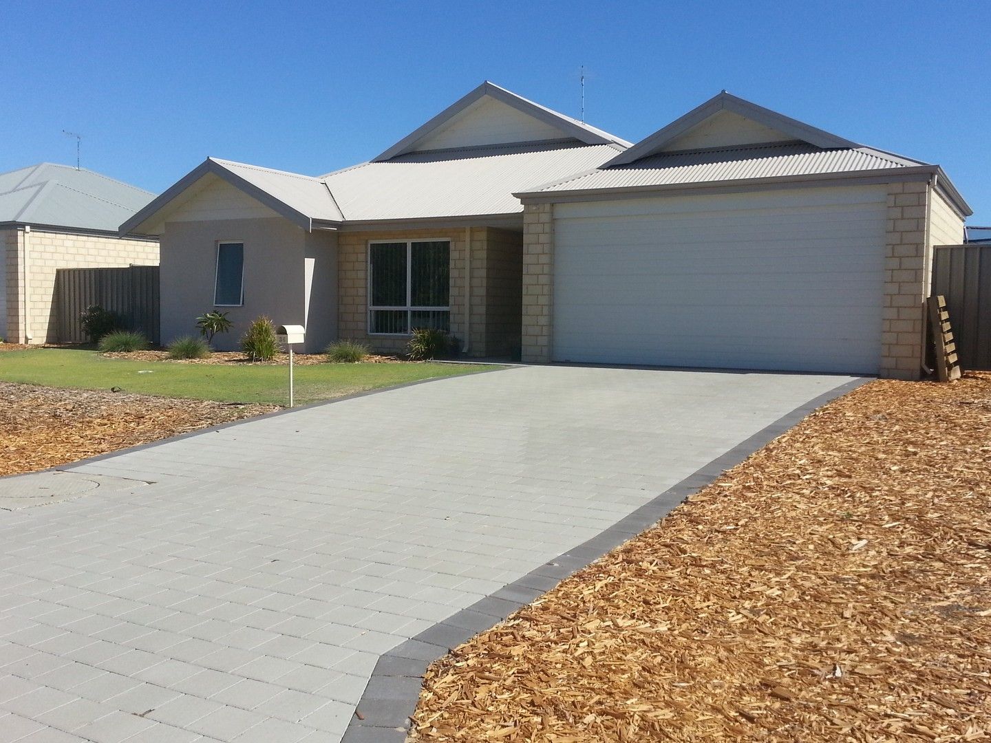 4 bedrooms House in  COODANUP WA, 6210